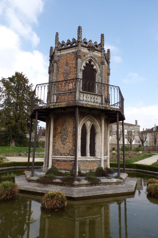 Fabrique à décor de galets (13 mars 2017)