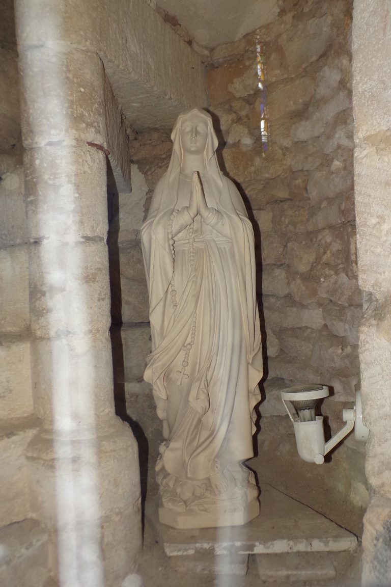 Burie - L'église Saint-Léger - La Vierge miraculeuse (13 avril 2017)