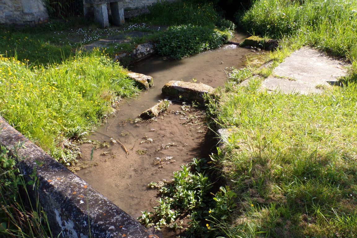 Graves-Saint-Amant - Le lavoir de la Natrie (24 avril 2017)