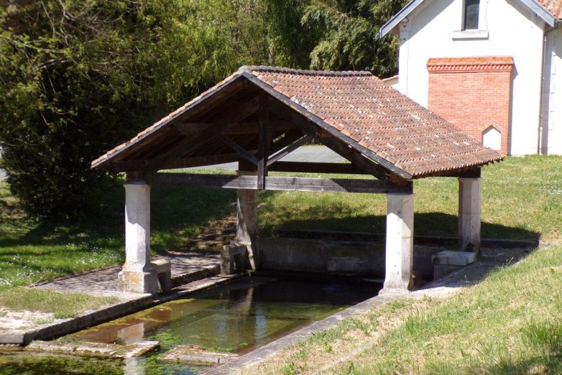 Jarnac - Le lavoir de la Touche (19 avril 2017)