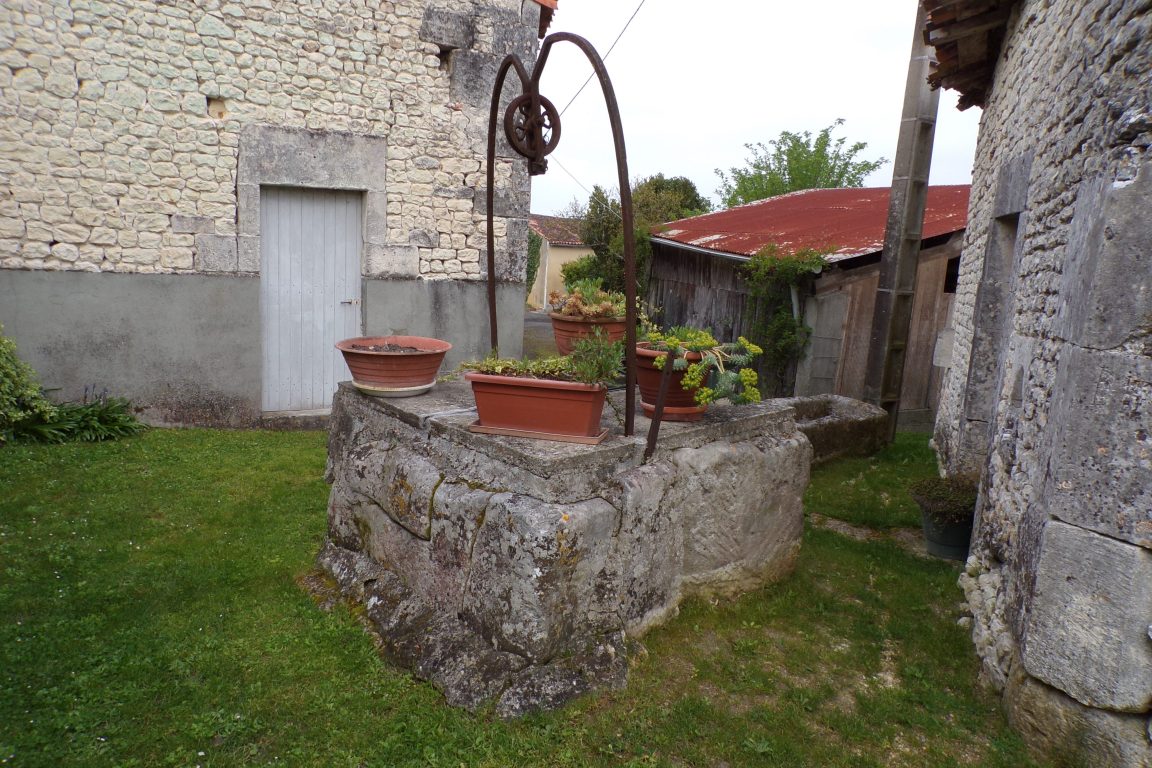 Genté - Un puits (5 avril 2017)