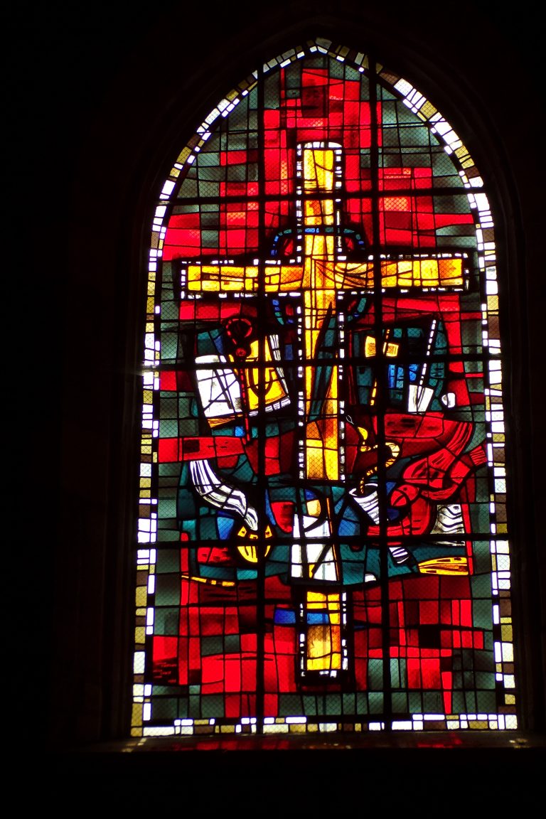 Bréville - L'église Saint-Benoît - Le vitrail (27 mai 2017)