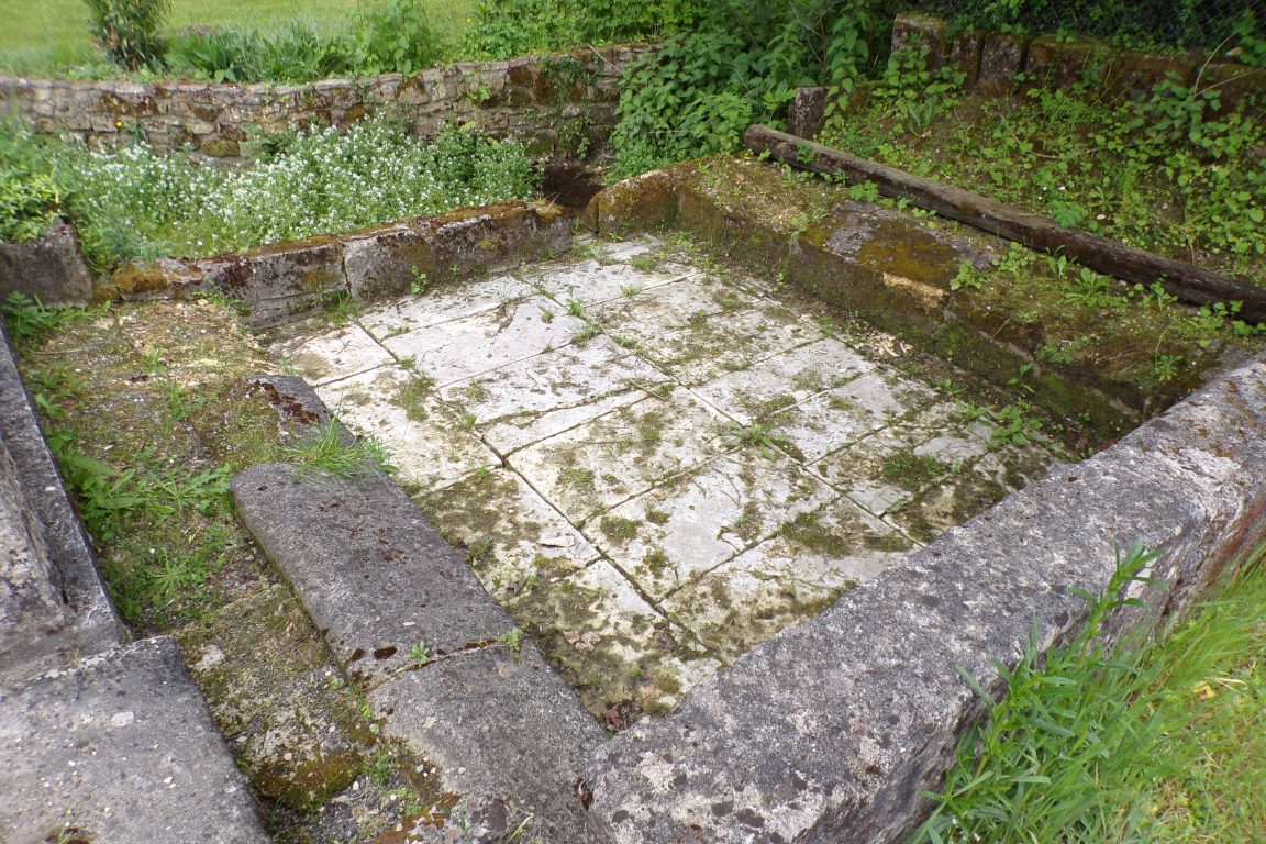 Saint-Sulpice de Cognac - Le lavoir au pont Saint-Sulpice (12 mai 2017)