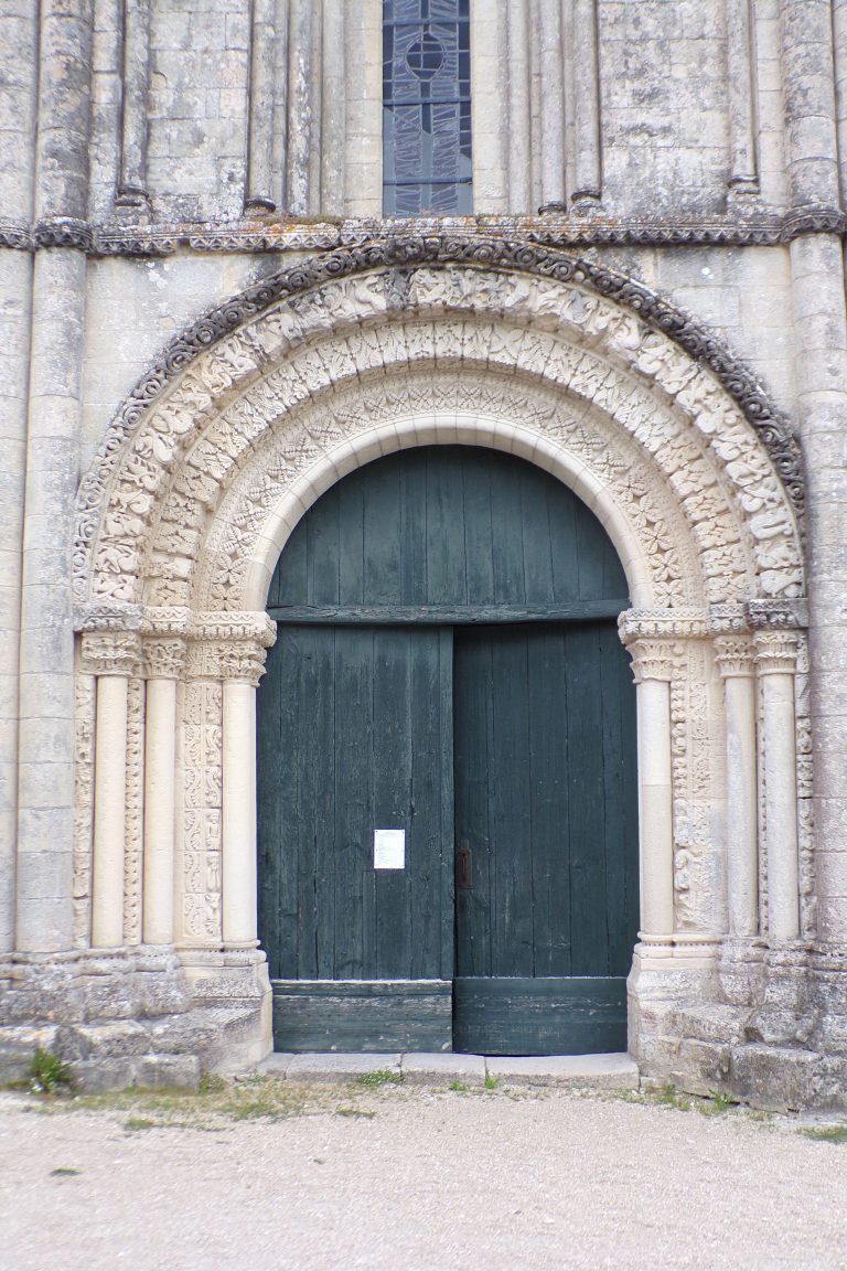 Matha - L'église Sainte-Hérie (21 juillet 2017)