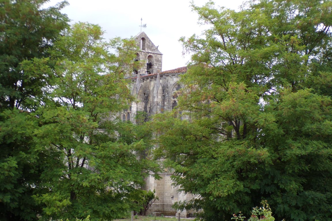 Matha - L'église Sainte-Hérie (21 juillet 2017)