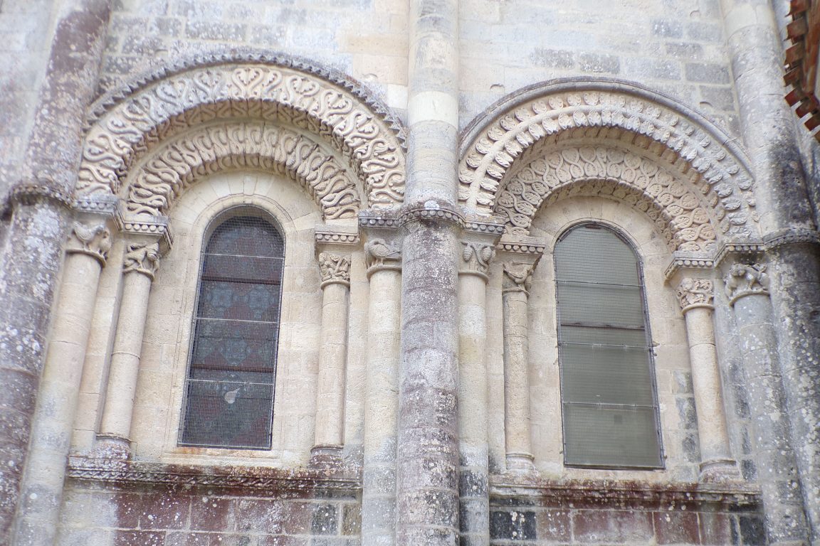 Matha - L'église Saint-Pierre de Marestay (21 juillet 2017)