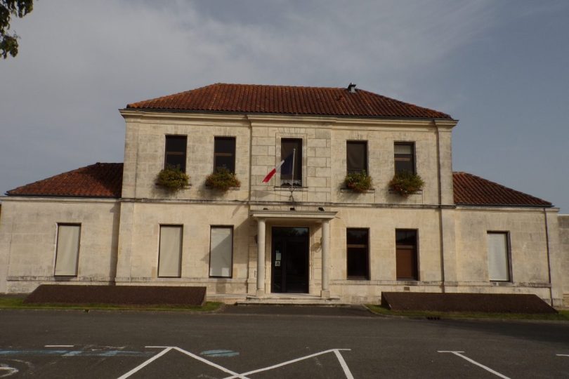 Châteaubernard - La mairie (15 octobre 2017)