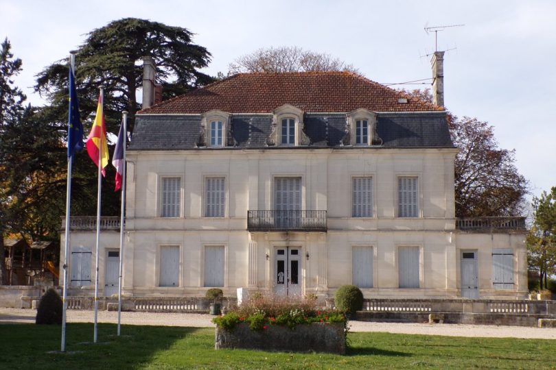 Genté - La mairie (1 novembre 2017)