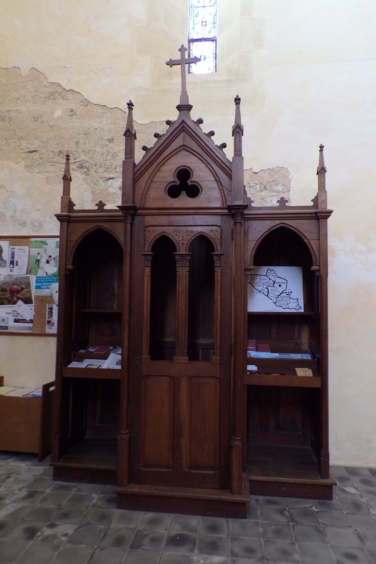 Lignières-Sonneville - L'église Notre-Dame - Le confessionnal (1 novembre 2017)