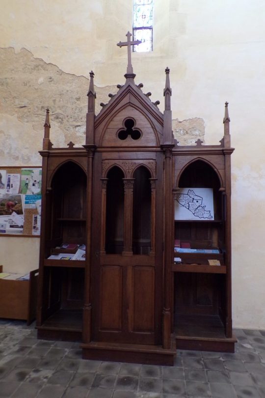 Lignières-Sonneville - L'église Notre-Dame - Le confessionnal (1 novembre 2017)
