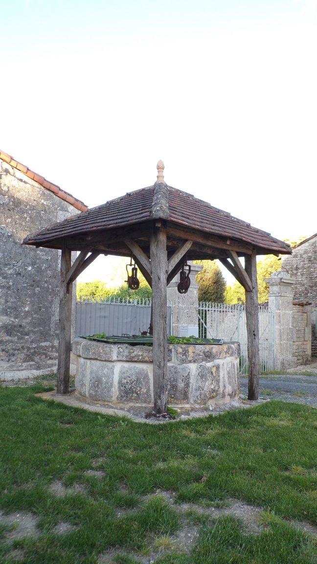 Ballans - le puits(25 avril 2018)