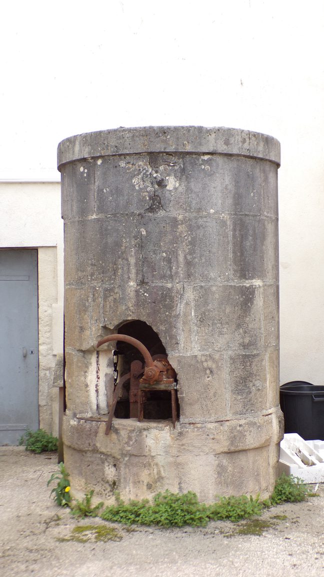 Boutiers - Un puits (23 avril 2018)