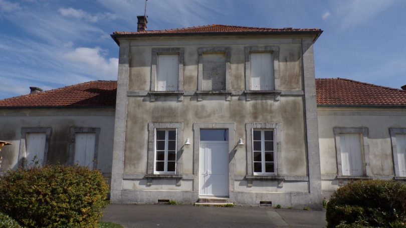 Châteaubernard - Ancienne mairie (5 avril 2018)