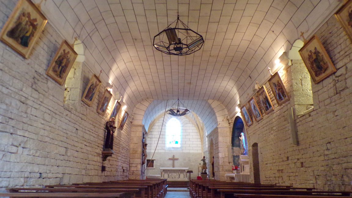 Réparsac - L'église Saint-Pierre - Vue de l'entrée (10 avril 2018)