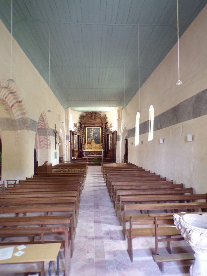 Ars - L'Eglise Saint-Maclou - Vue de la porte d’entrée (24 mai 2018)