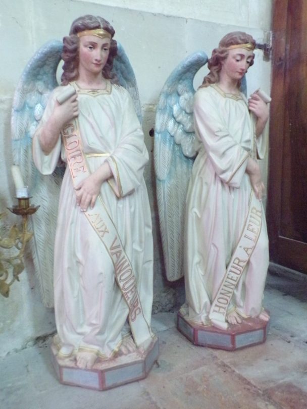 Brives sur Charente - L'église Saint-Etienne - Des anges (27 juin 2018)