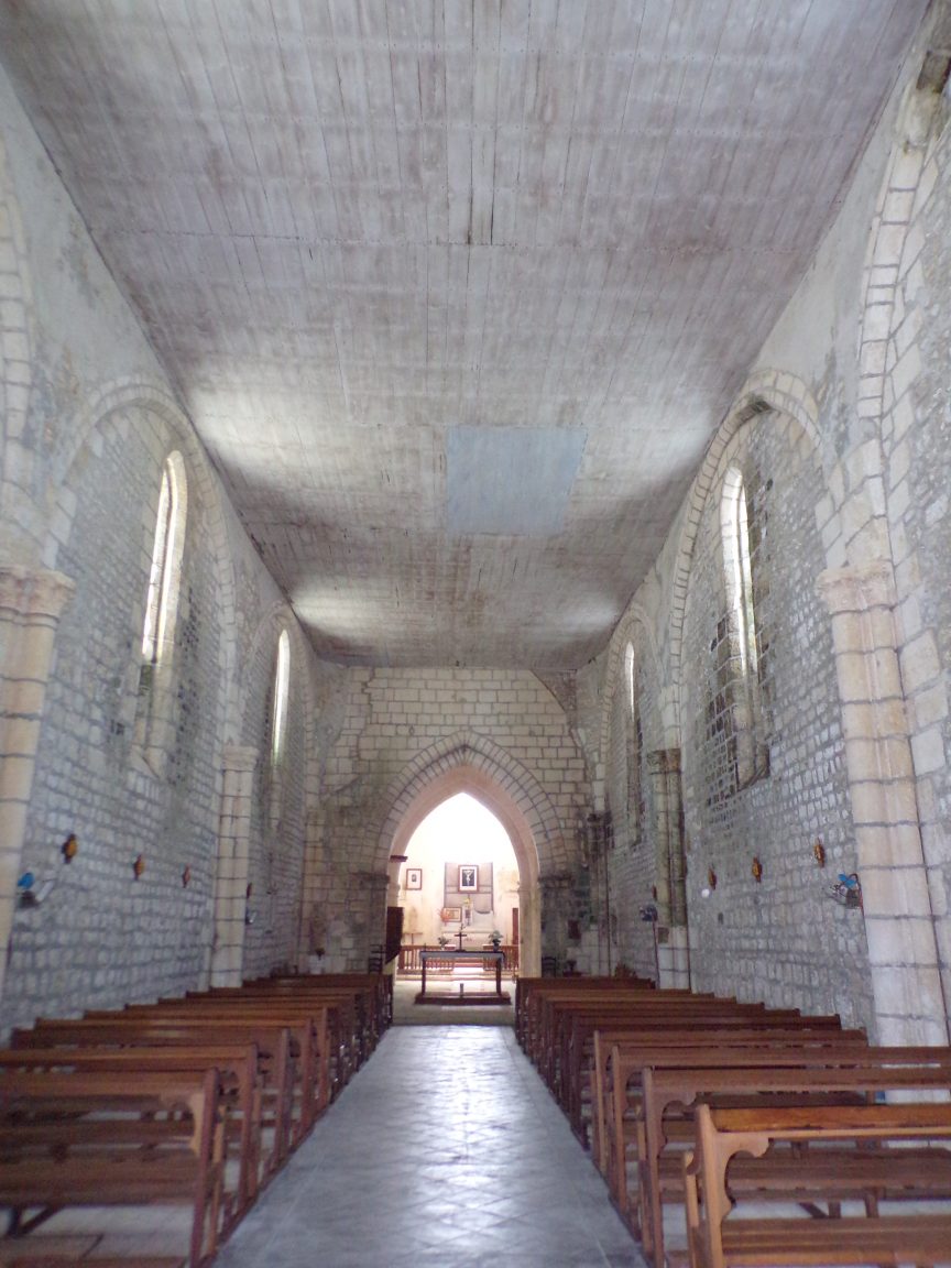 Saint-Preuil - L'église Saint-Projet - Vue de l'entrée (20 juin 2018)
