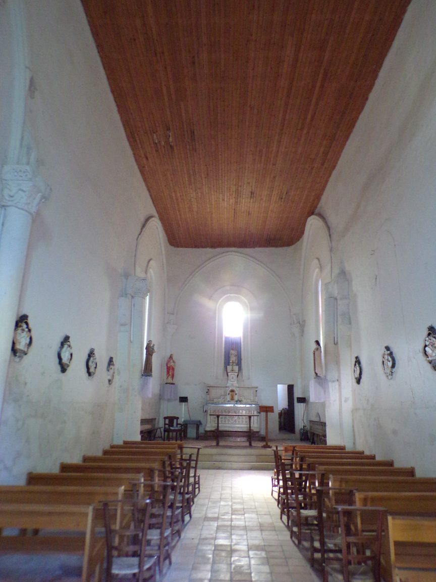 Cierzac - L'église Notre-Dame - Vue de l'entrée (18 juillet 2018)