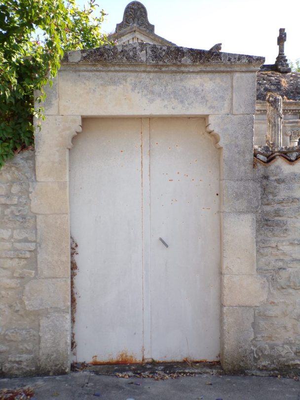 Houlette - L'entrée protestante du cimetière (20 août 2018)