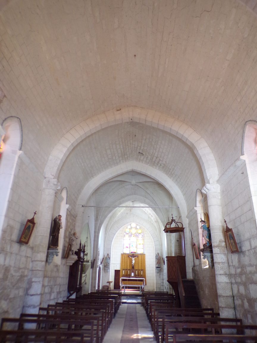 Mareuil - L'église Notre-Dame - Vue de l'entrée (21 août 2018)