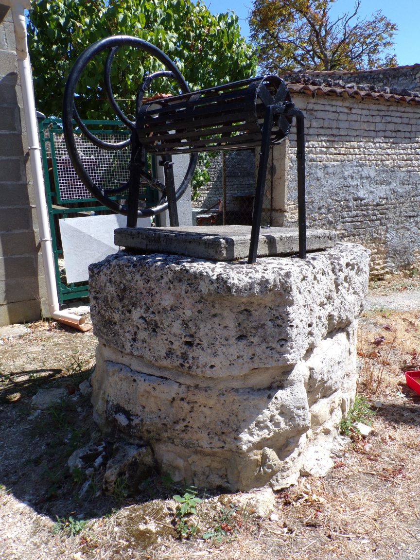 Mareuil - Le puits rue du puits (21 août 2018)