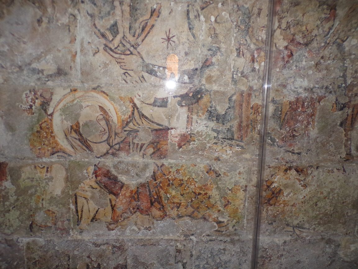 Matha - L'église Saint-Pierre de Marestay - Fresque (13 août 2018)