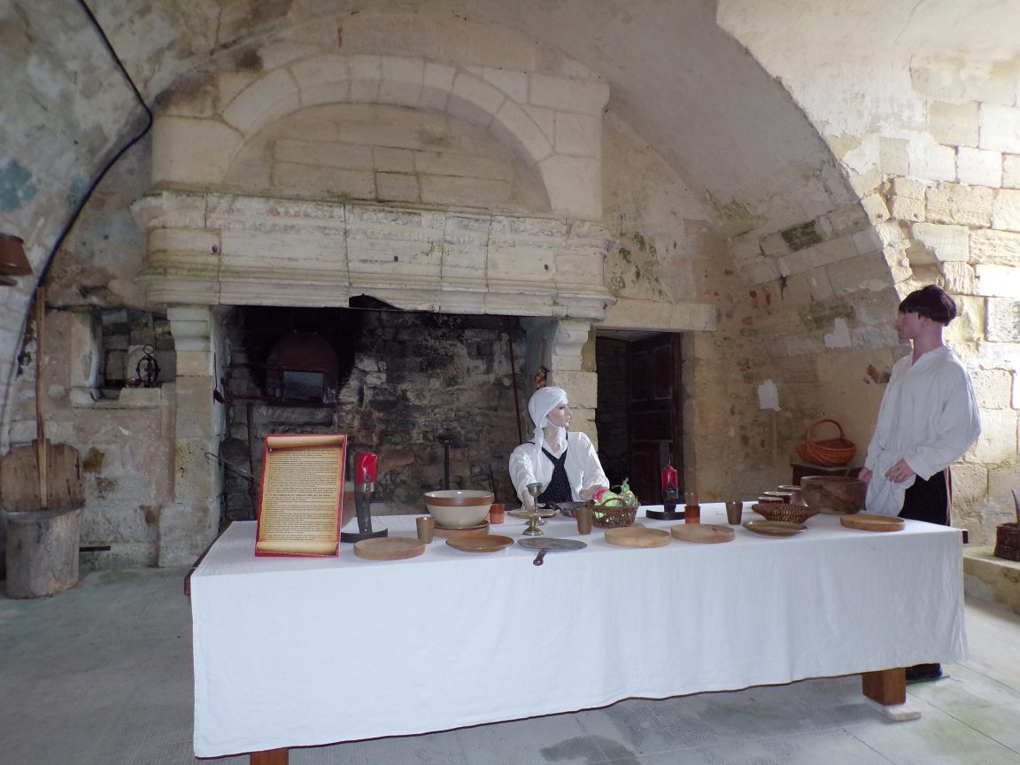 Neuvicq-le-Château - Le château - La cuisine (16 septembre 2018)