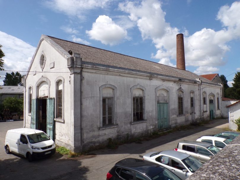 Boulevard Oscar Planat, Centrale thermique, puis compagnie du gaz, puis magasin de commerce Leclerc, actuellement usine de peinture Martin D. S.A. (13 août 2019)