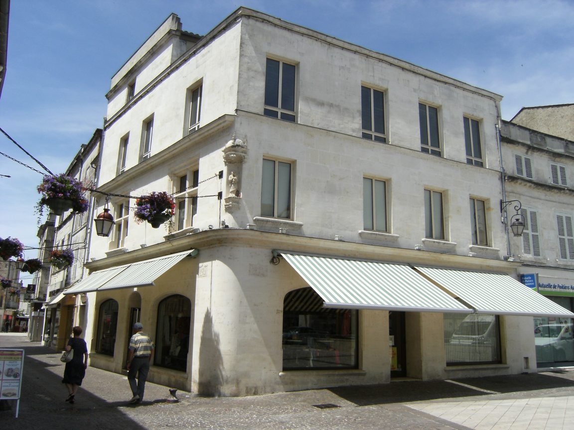 32, place d’Armes (22 juin 2015)