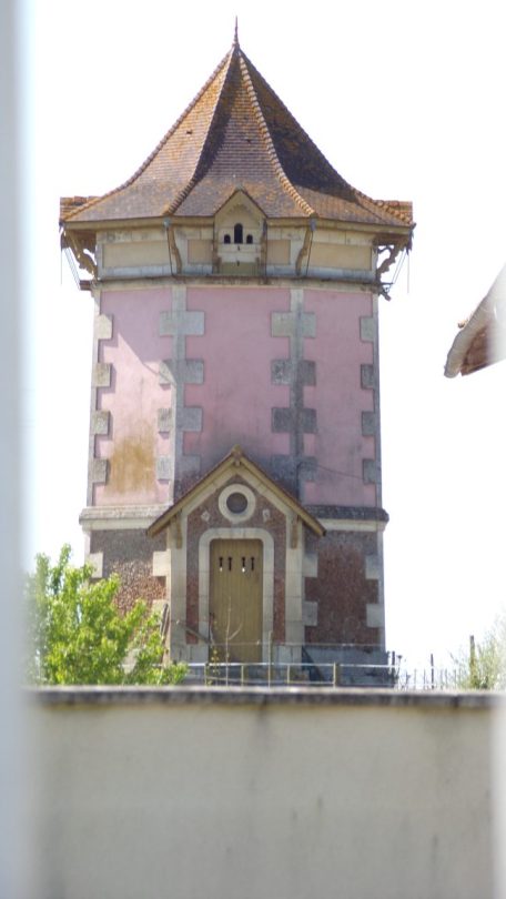 Pigeonnier du château Dupuy d'Angeac (19 avril 2018)