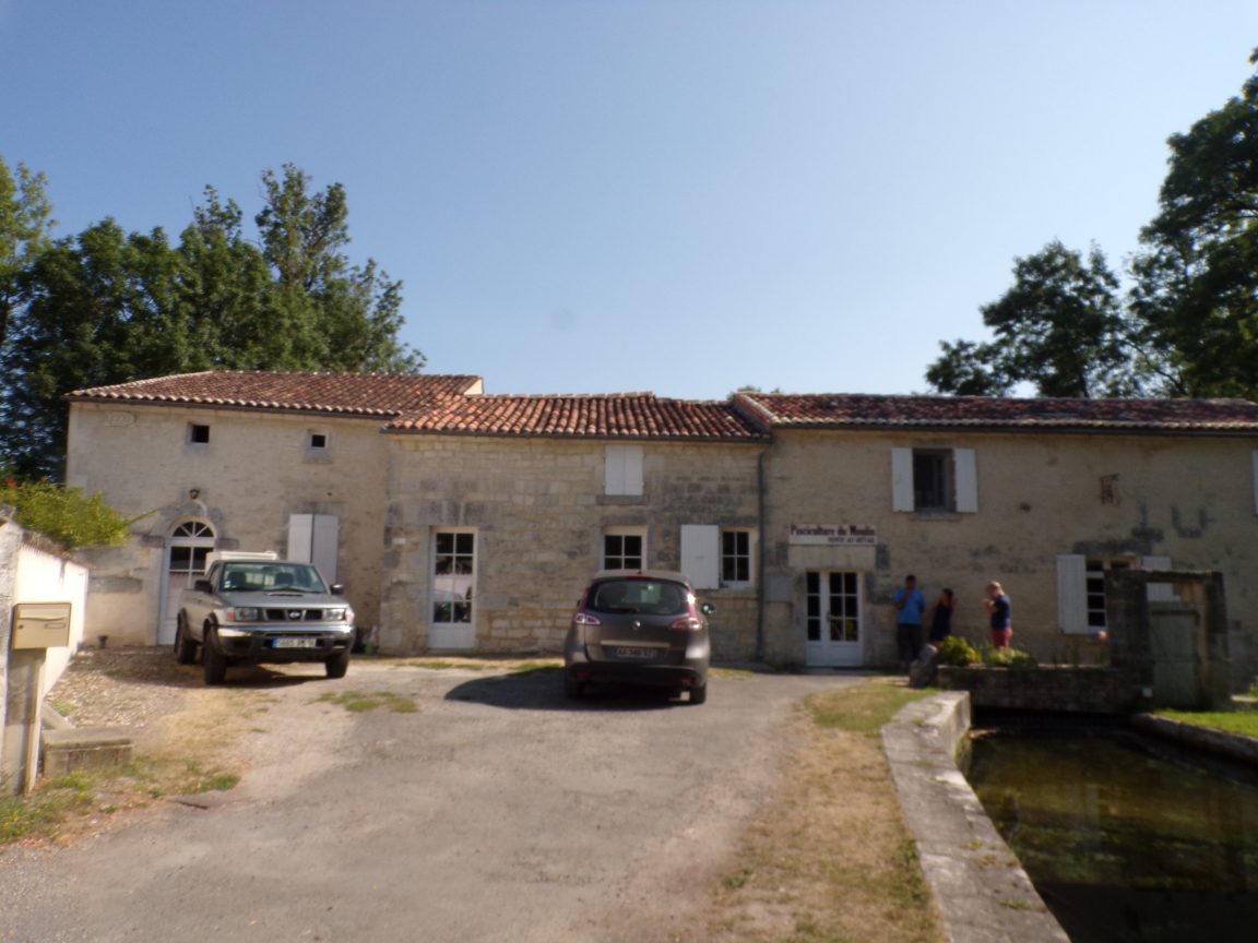 Gensac-la-Pallue - Le moulin au Gouffre (15 août 2016)