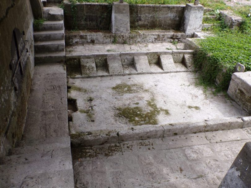 Javrezac - Fontaine - Lavoir de Gate-chien (4 septembre 2016)