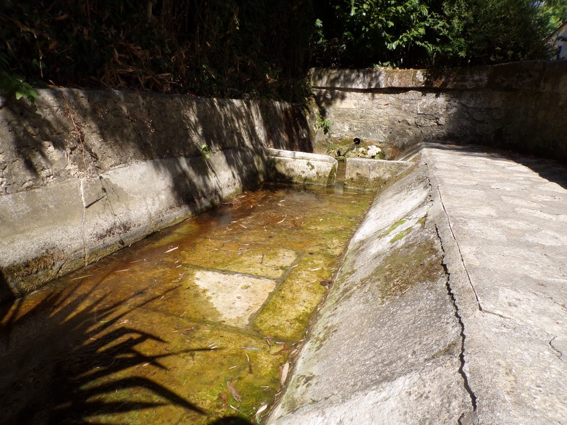Saint-Brice - Le lavoir de la Maurie (12 septembre 2016)