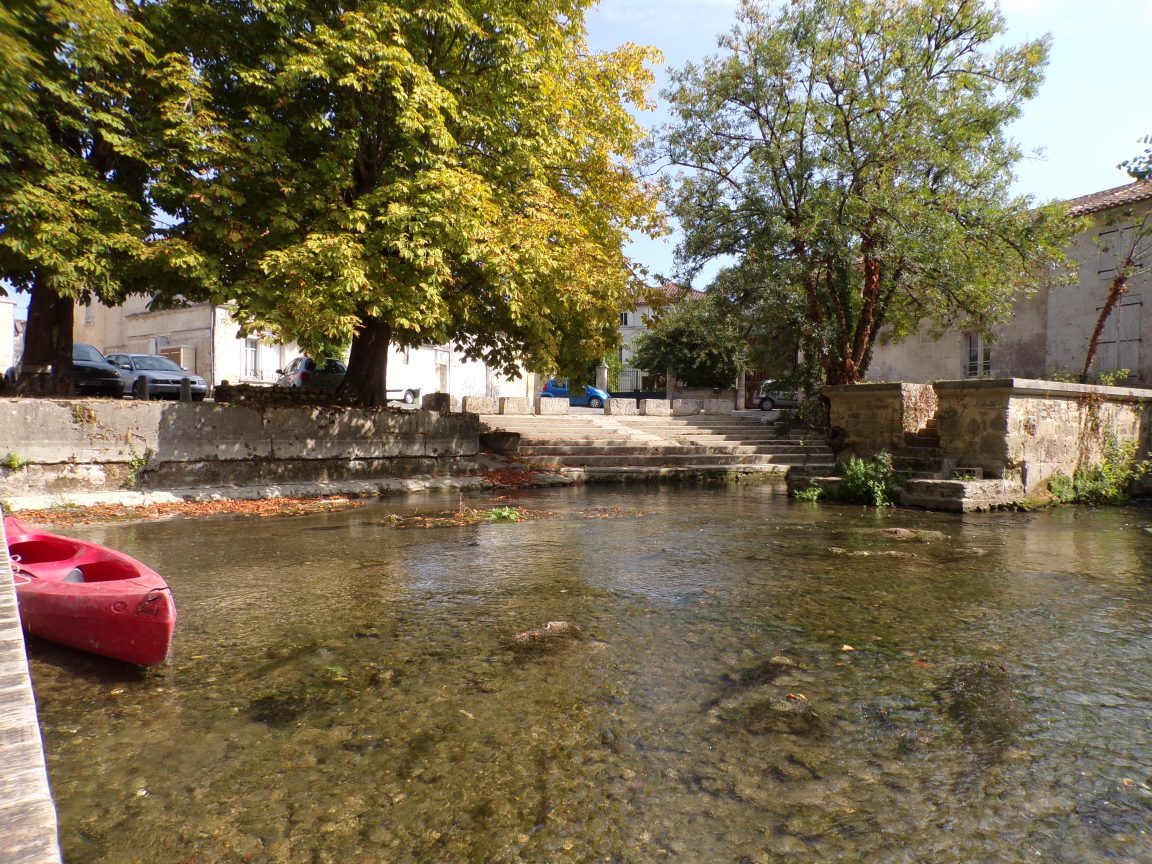 Vibrac - Le lavoir du Bourg (8 septembre 2016)
