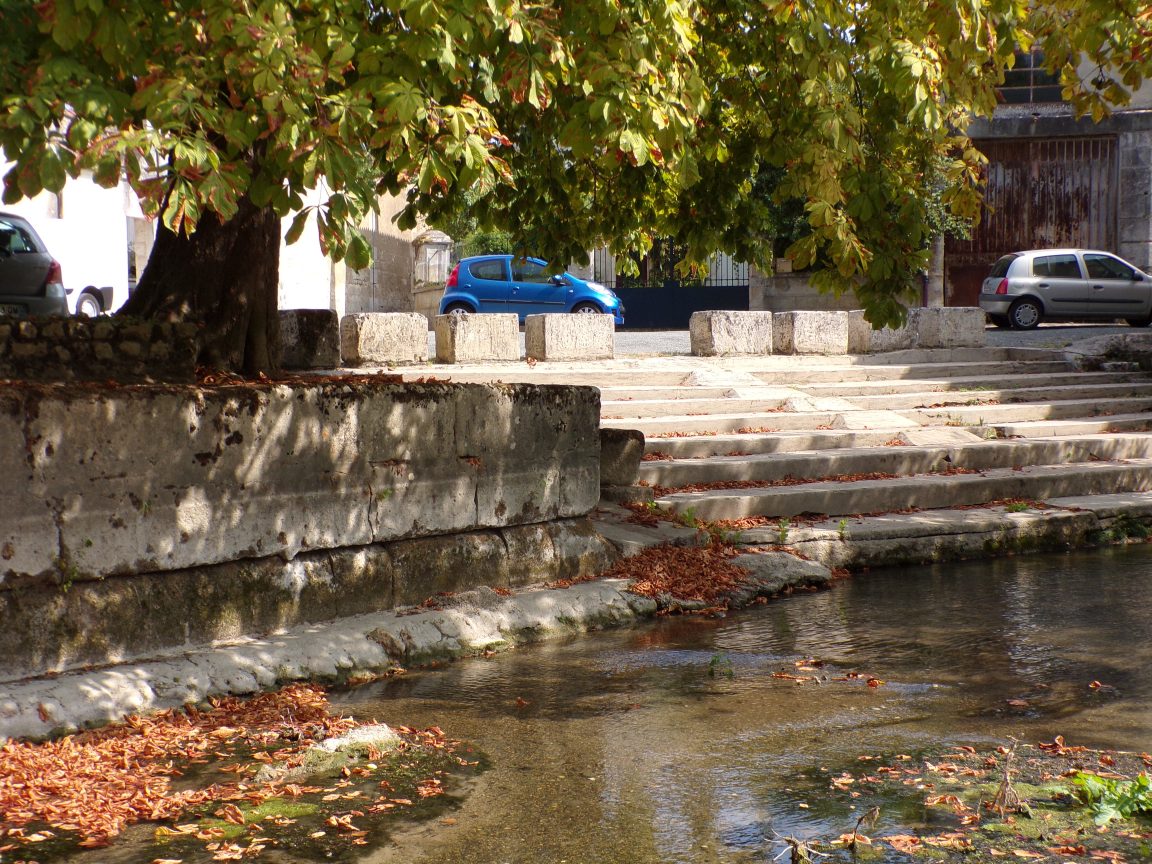 Vibrac - Le lavoir du Bourg (8 septembre 2016)