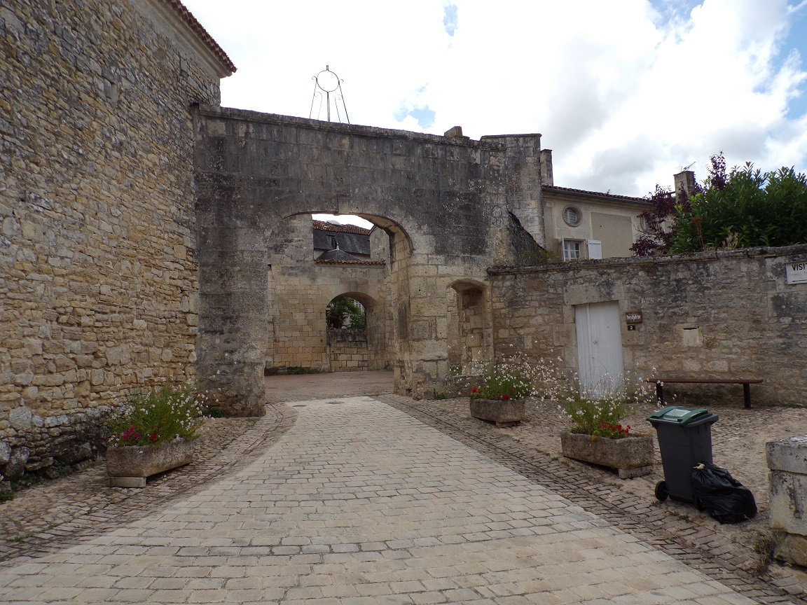 Bassac - L'abbaye Saint-Etienne (18 août 2016)