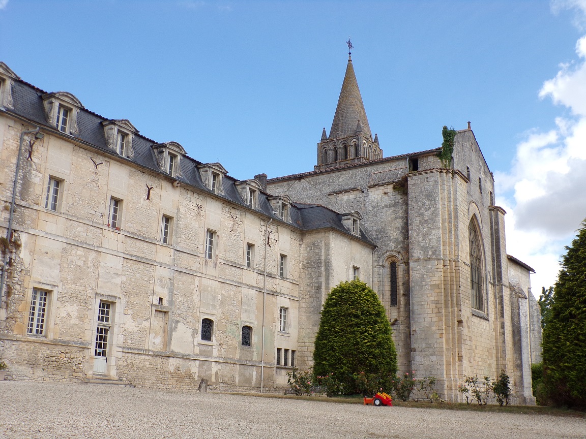 Bassac - Abbaye Saint-Etienne (18 août 2016)