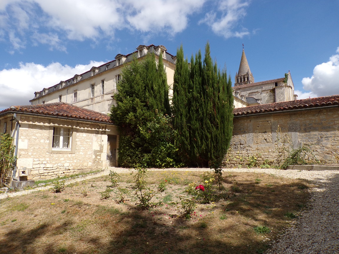 Bassac - Abbaye Saint-Etienne (18 août 2016)
