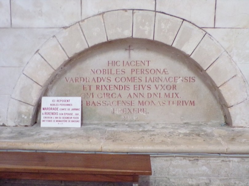 Bassac - L'abbaye Saint-Etienne - 'Hic iacent...' (18 août 2016)