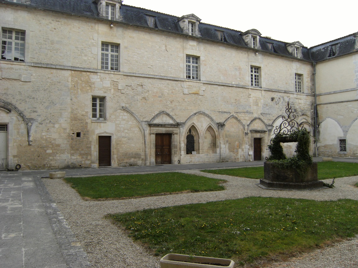 Bassac - L'abbaye Saint-Etienne (7 avril 2012)