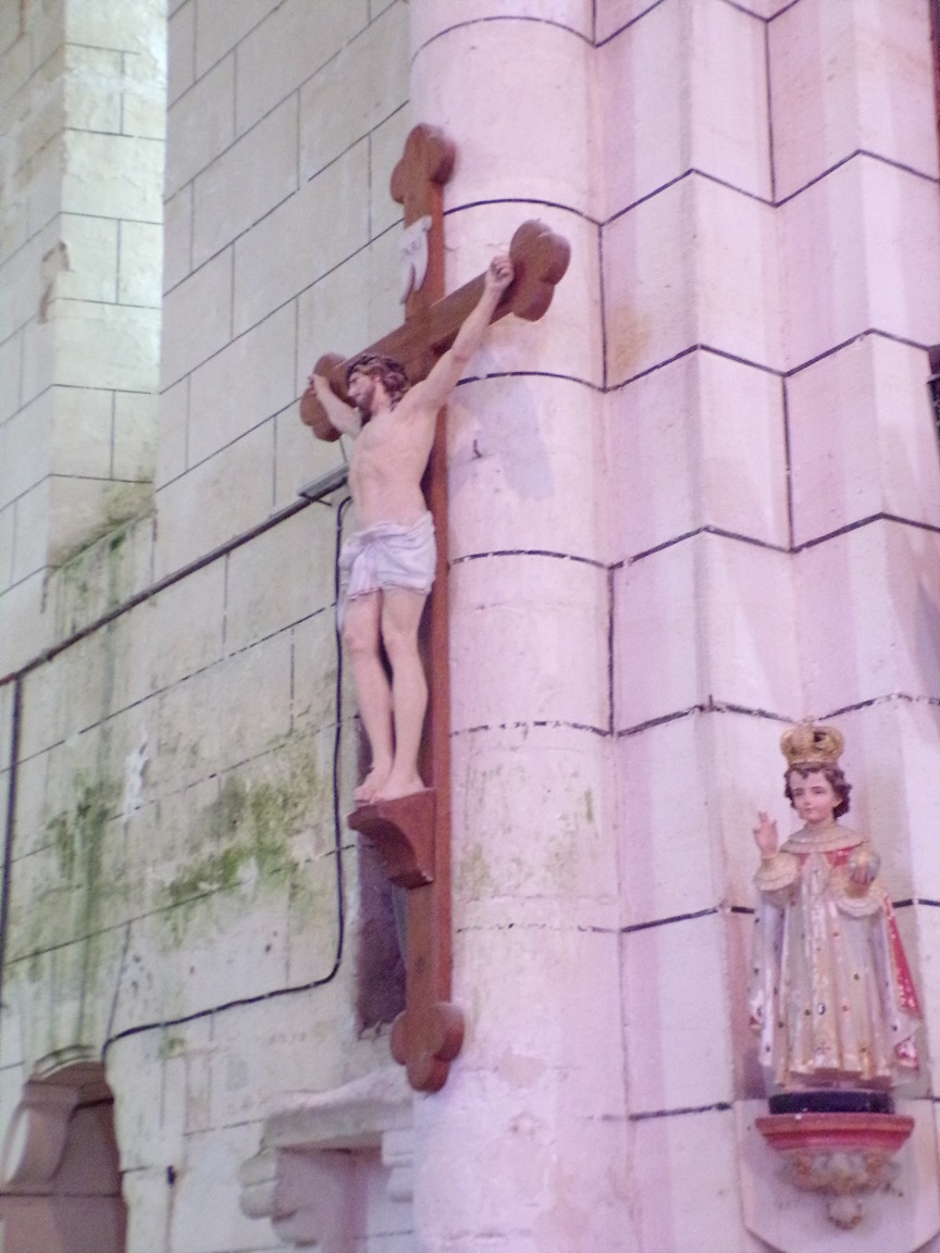 Genté - L'église Saint-Médard - Le Crucifix (18 septembre 2016)
