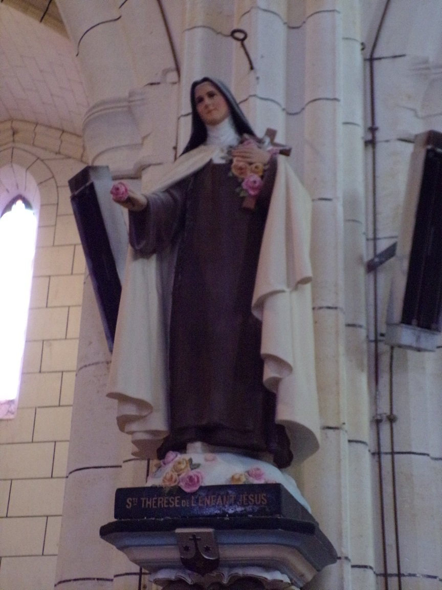 Genté - L'église Saint-Médard - Sainte Thérèse de Lisieux (18 septembre 2016)
