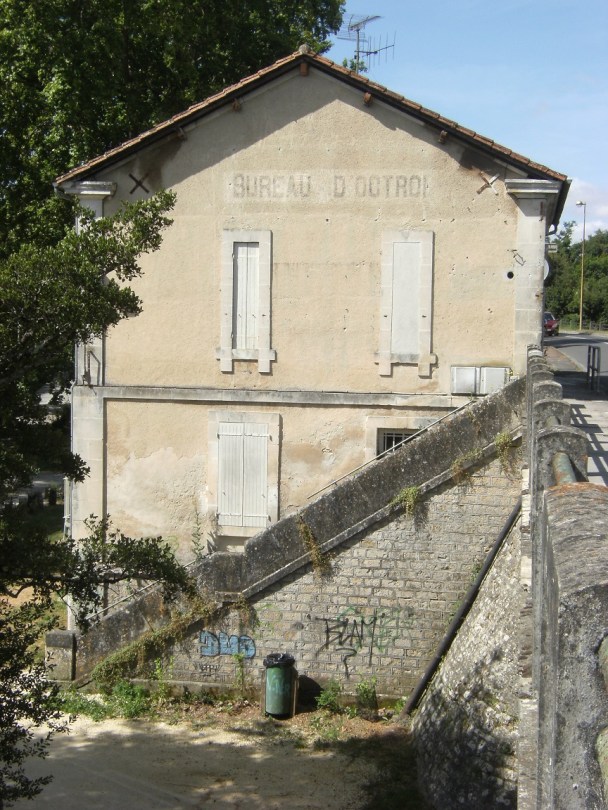 Bureau d'Octroi (12 juillet 2015)