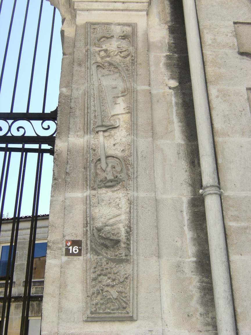 Chai (Chais de Vieillissement) dits Chais Godard, puis E. Foucaud, puis Salignac, actuellement Hennessy et Cie (21 août 2015)