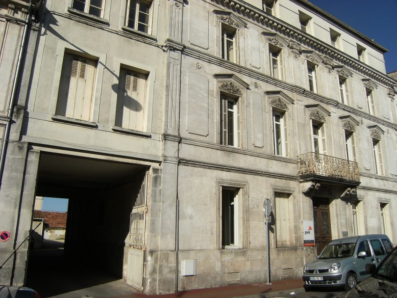 Distillerie d'eau-de-vie de cognac J. Nicot et Cie, puis E. Duras, 4 rue de Segonzac (26 août 2015)