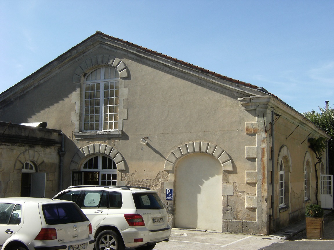 Distillerie d'eau-de-vie de cognac Lucien Foucauld et Cie, actuellement Compagnie commerciale de Guyenne (20 août 2015)