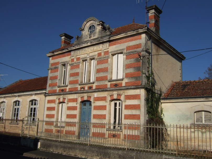 École maternelle de Crouin - rue Haute de Crouin (12 novembre 2015)