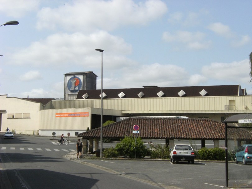 Édifice commercial Jean-Louis Martel, puis cartonnerie Godard (13 juillet 2015)