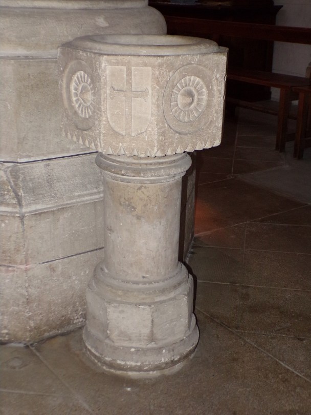 Eglise Saint Antoine - Un bénitier (28 janvier 2017)