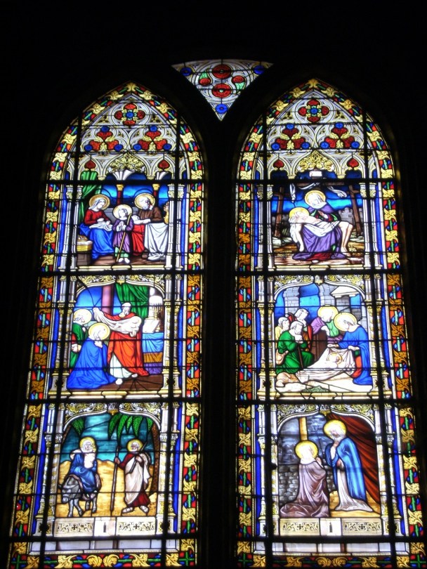 rue Aristide Briand - L'église Saint-Léger - Des vitraux (03 juillet 2015)